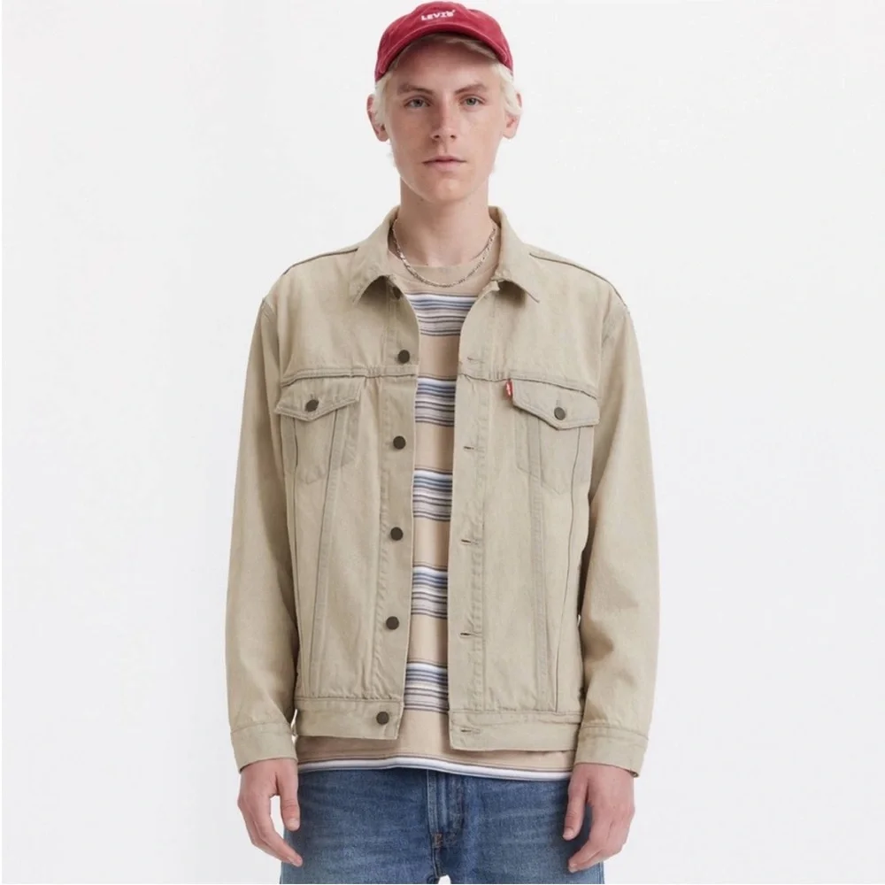 ❤️🔥FIRM PRICE❤️🔥Levi’s Premium Relaxed Fit Trucker Jacket - Picture 5 of 9